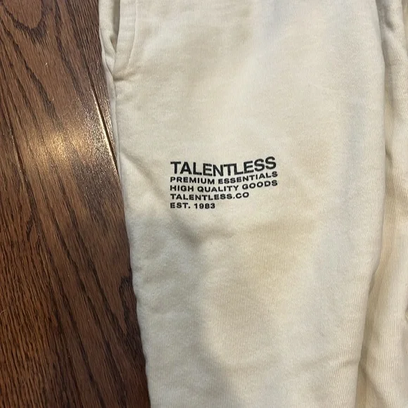 Talentless sweatpants - Picture 2 of 3
